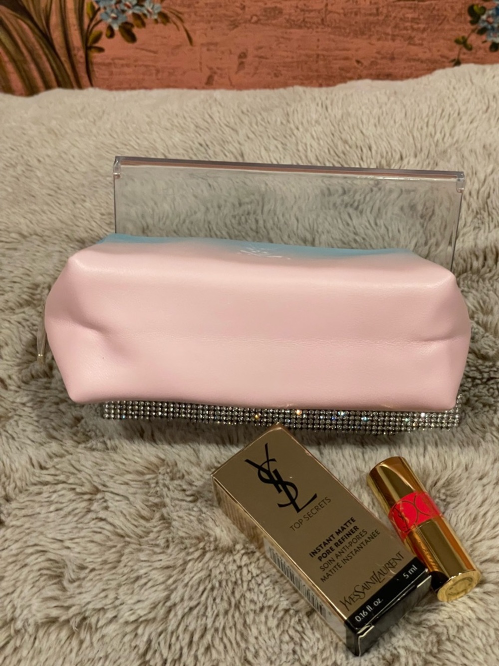 Yves Saint Laurent Beauté Ombre Cosmetic Pouch with Lipstick and Pore Refiner - Picture 8 of 9